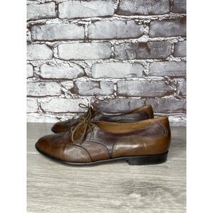 G.H. Bass Tailored Brown Leather Wingtip Lace Oxfords Shoes Women’s 7.5M US/38EU